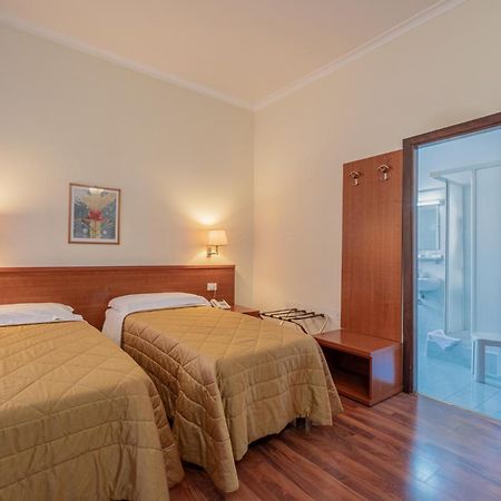 Hotel Monte Verde โรม ภายนอก รูปภาพ